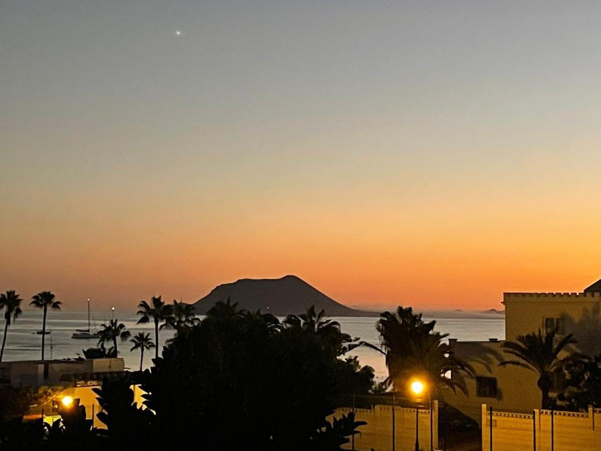 Alojamiento Playa Centro Corralejo 17 Exterior foto